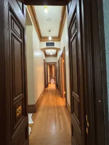painting contractor New York before and after photo 1744389537996_interior-painting7