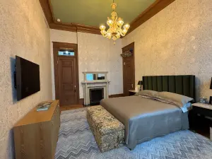painting contractor New York before and after photo 1744389569281_interior-painting12